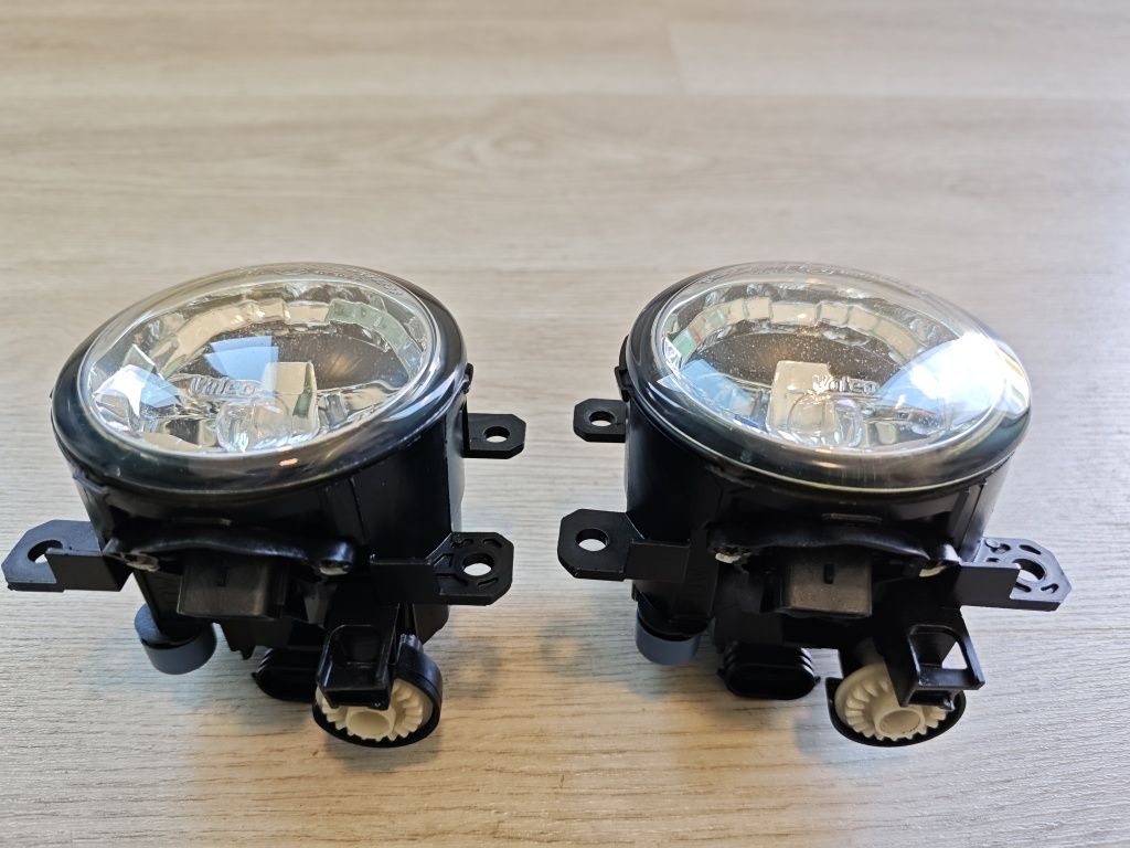 Халогени - дневни светлини Mitsubishi Subaru Ford Renault Nissan