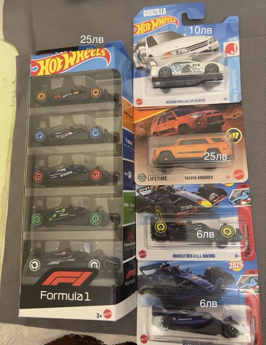 Hot wheels, нови!