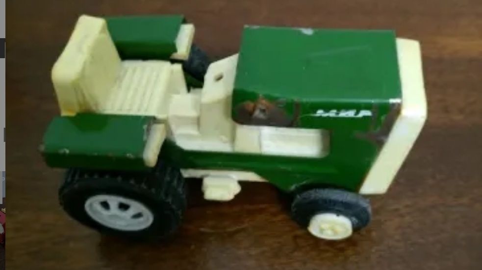 Стари детски играчки.