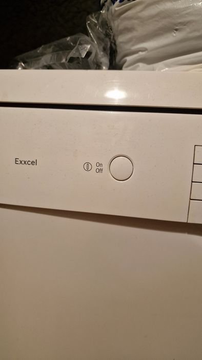 Съдомиялна Bosch Exxels