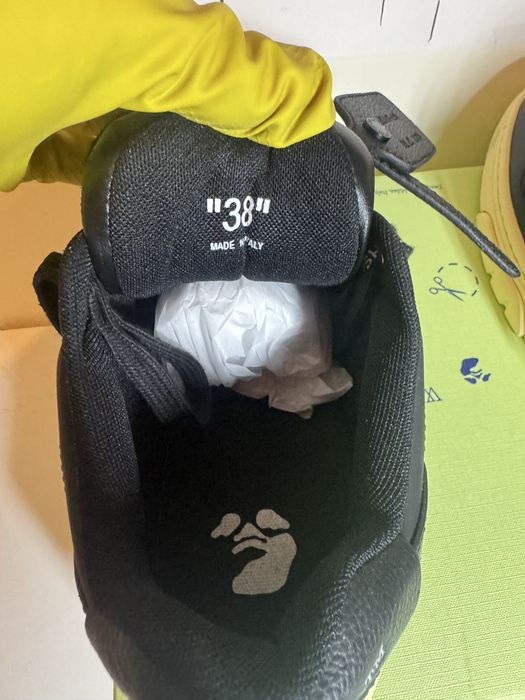 Adidasi OFF-WHITE Out Of Office OOO Low Tops black gum