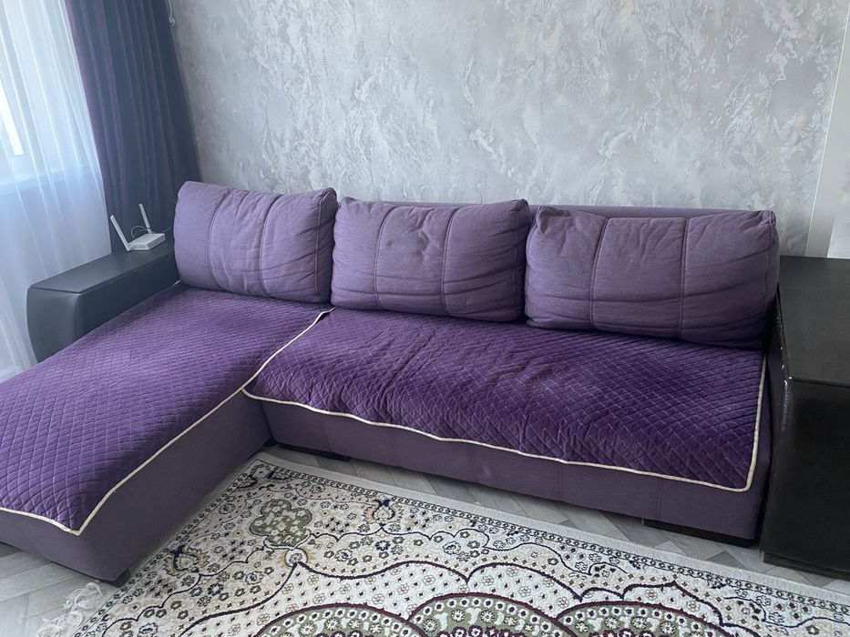 Продам диван в гостинную