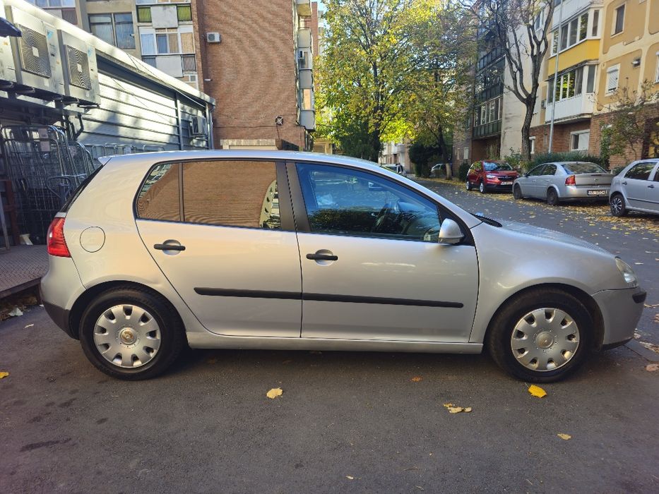 Golf 5 an 2005 de vânzare