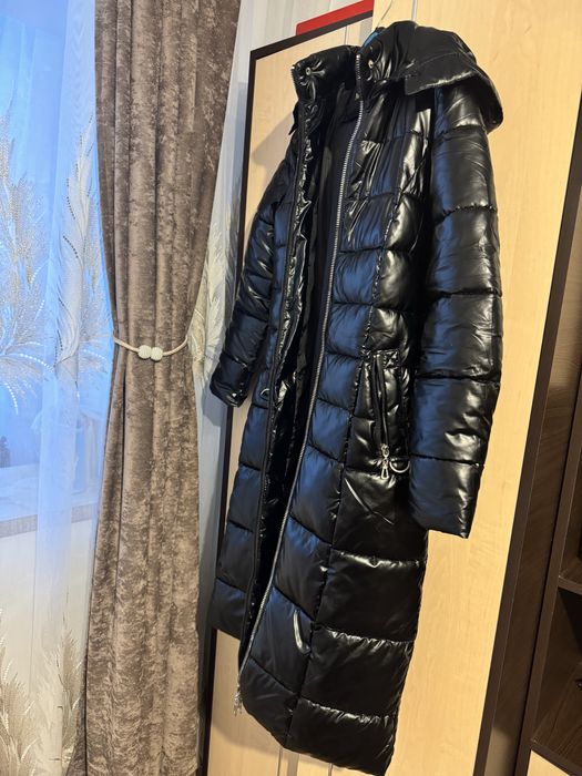 Vand geaca de dama fas lucios cu gluga marimea S