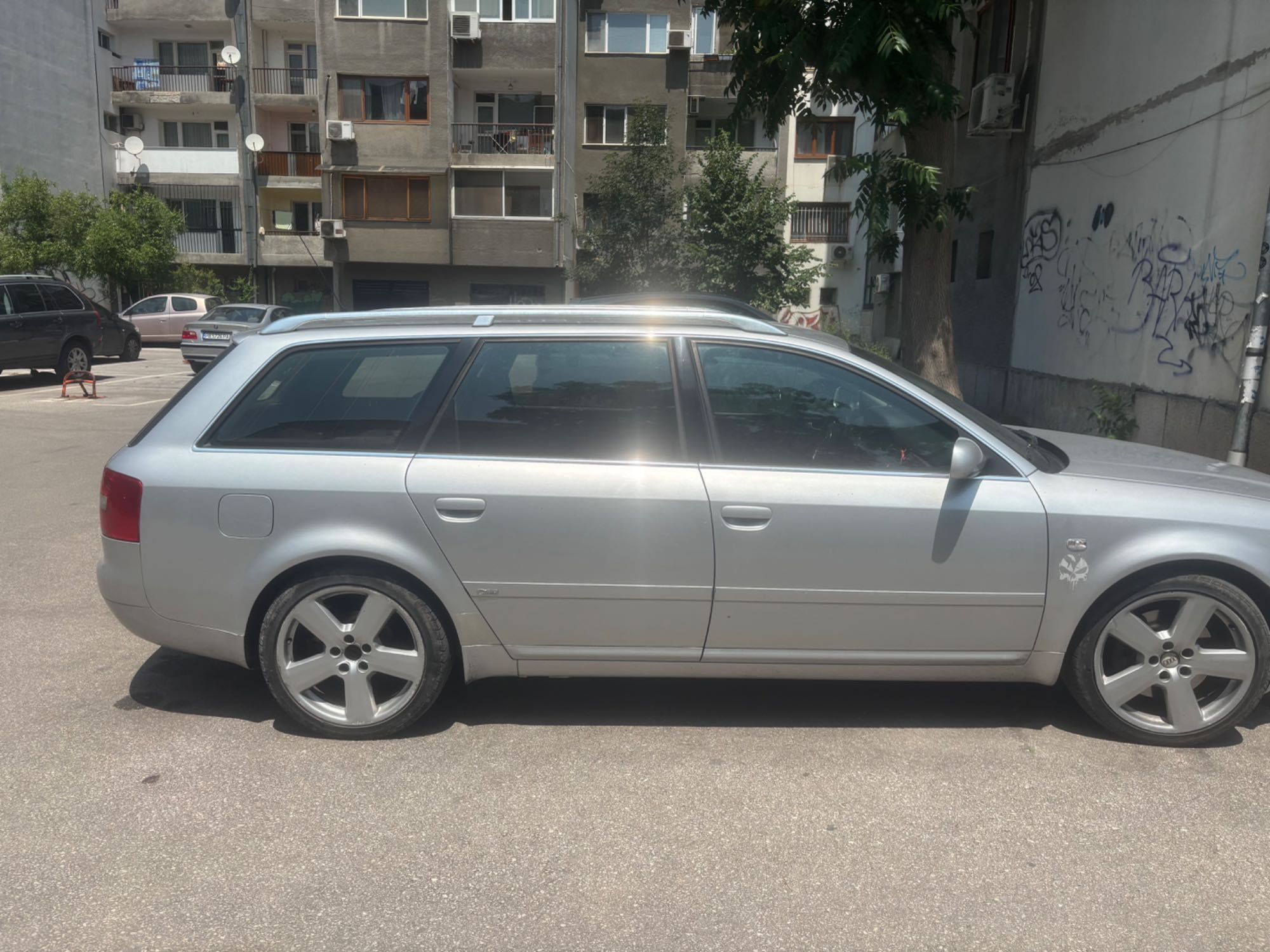 Audi A6 2.5tdi 180кс quattro