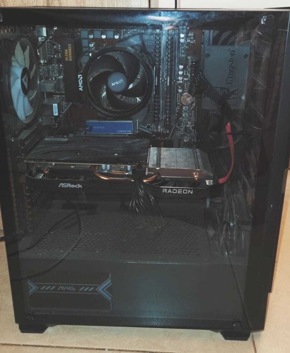 PC Gaming (monitor+unitate)