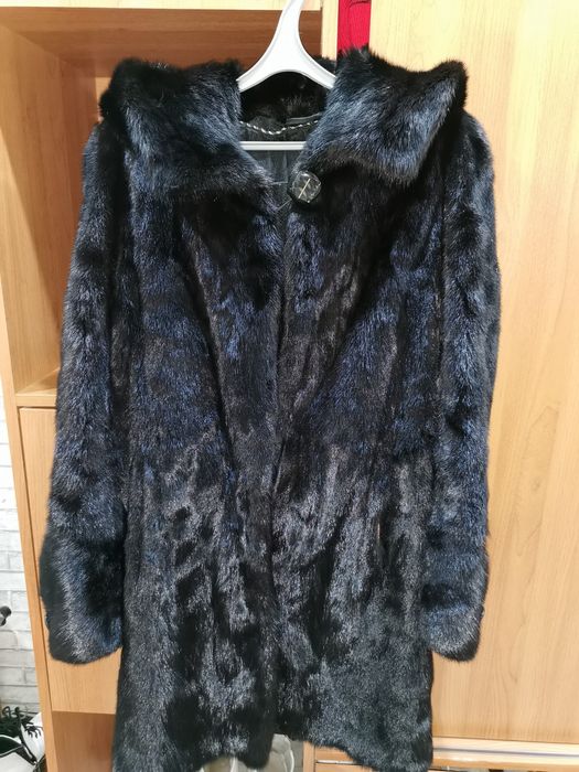 Продам норковую шубу