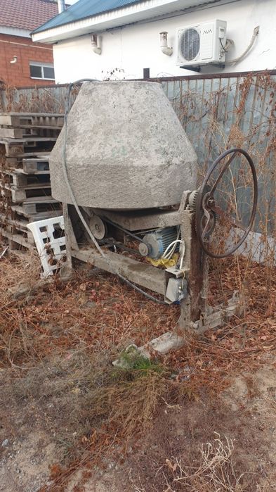 Бетономешалка  продам или здаётся  в аренду