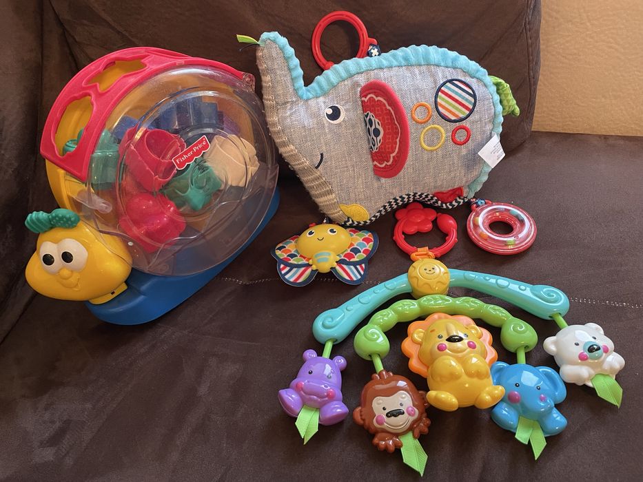 Бебешки играчки Фишер прайс Fisher price и Tiny Love