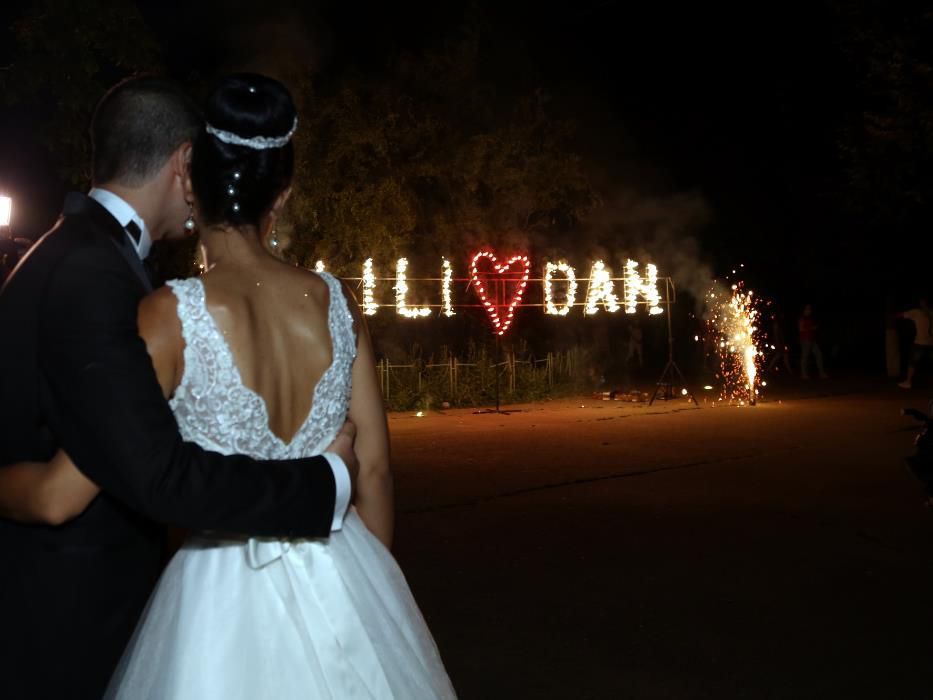 Fum Greu & Artificii ! laser Vals ,Ecran Led ,Lumini de scena