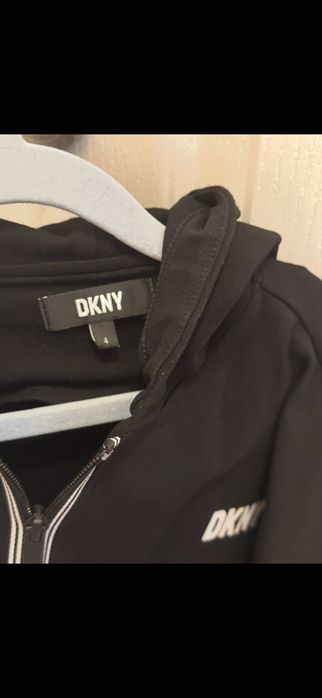 Детско черно пролетно есенно яке DKNY,за 4г