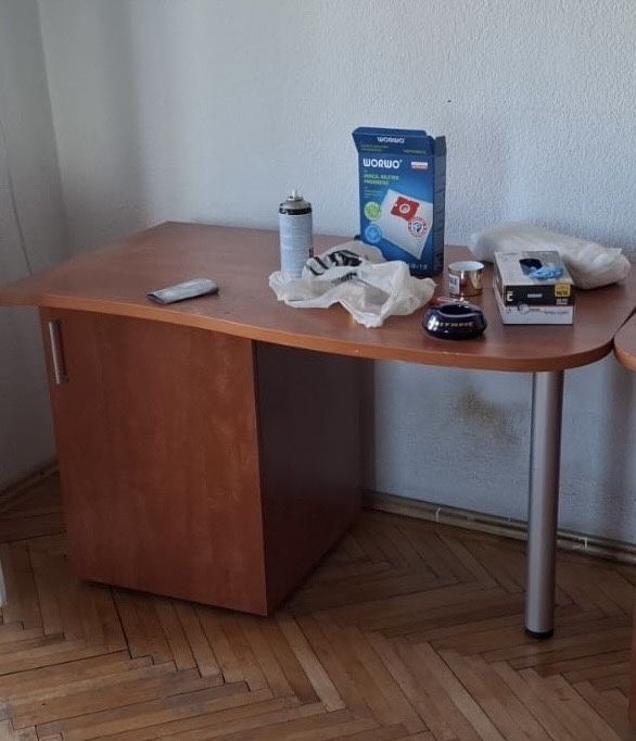 Birou foarte stabil