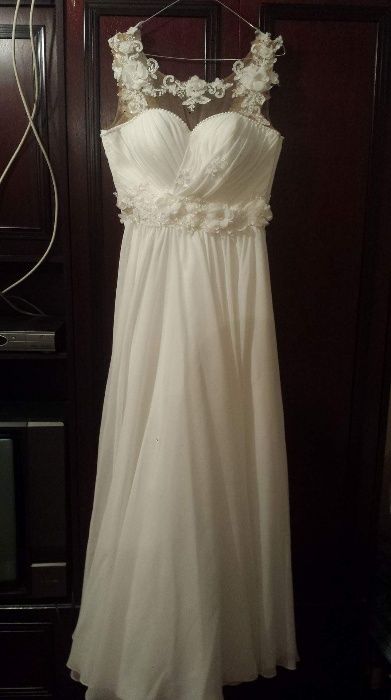 Булчинска  рокля