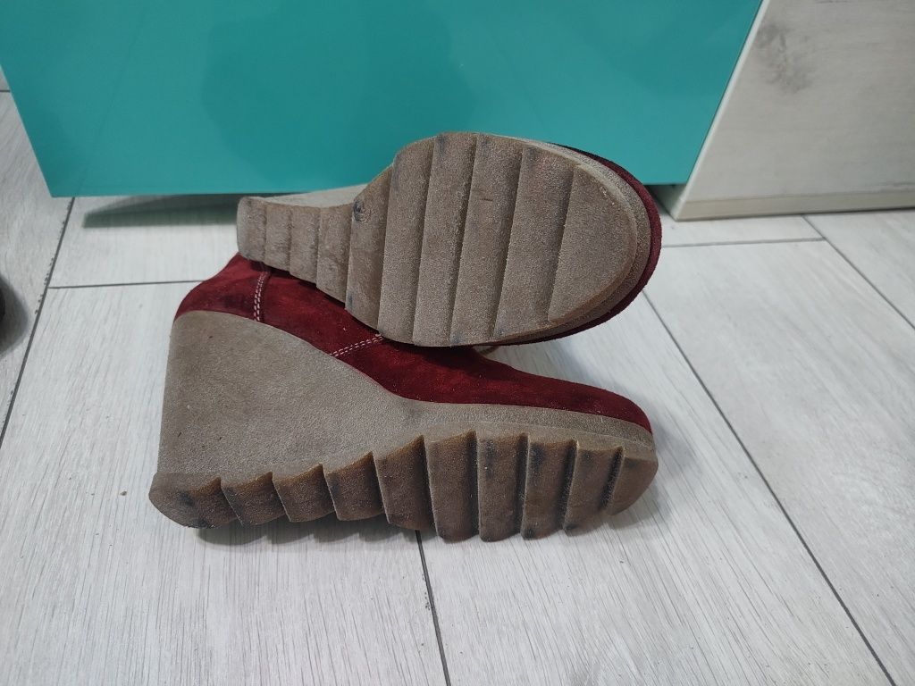 Ghete botine îmblanite cu platforma NOI marimea 39