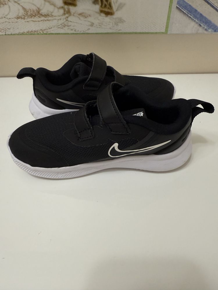 Детски маратонки Nike