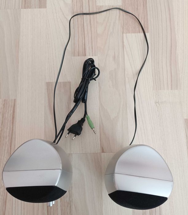 Тонколонки за компютър - Delux