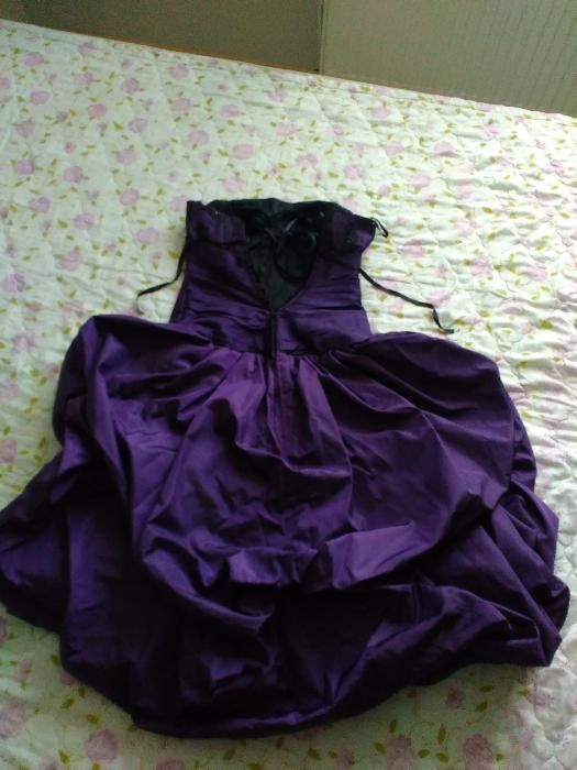 Абитуриентска/Бална рокля