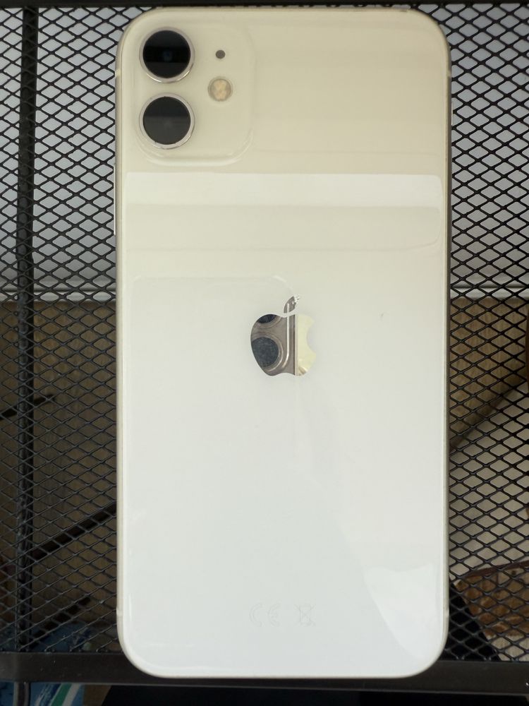Продается iPhone 11