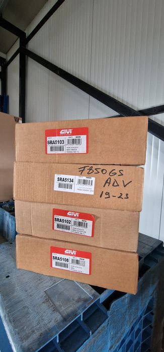 Placa topcase Givi BMW R1200GS F800GS  F700GS