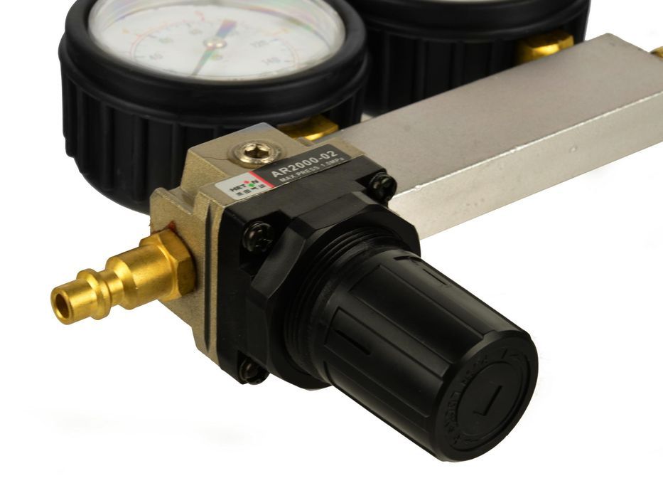 Tester pt verificare scurgeri la cilindru