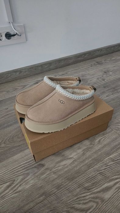 Ugg Tazz II, noi, originali