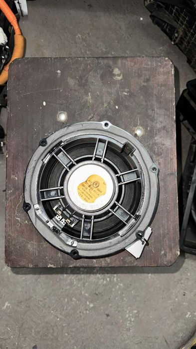 Boxa skoda superb 2, 2011