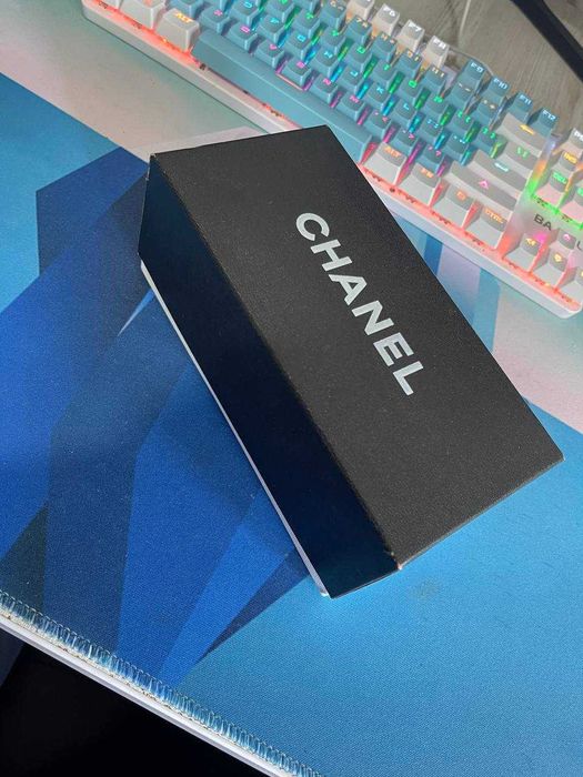 ORIGINAL CHANEL солнцезащитные очки, форма кошачий глаз