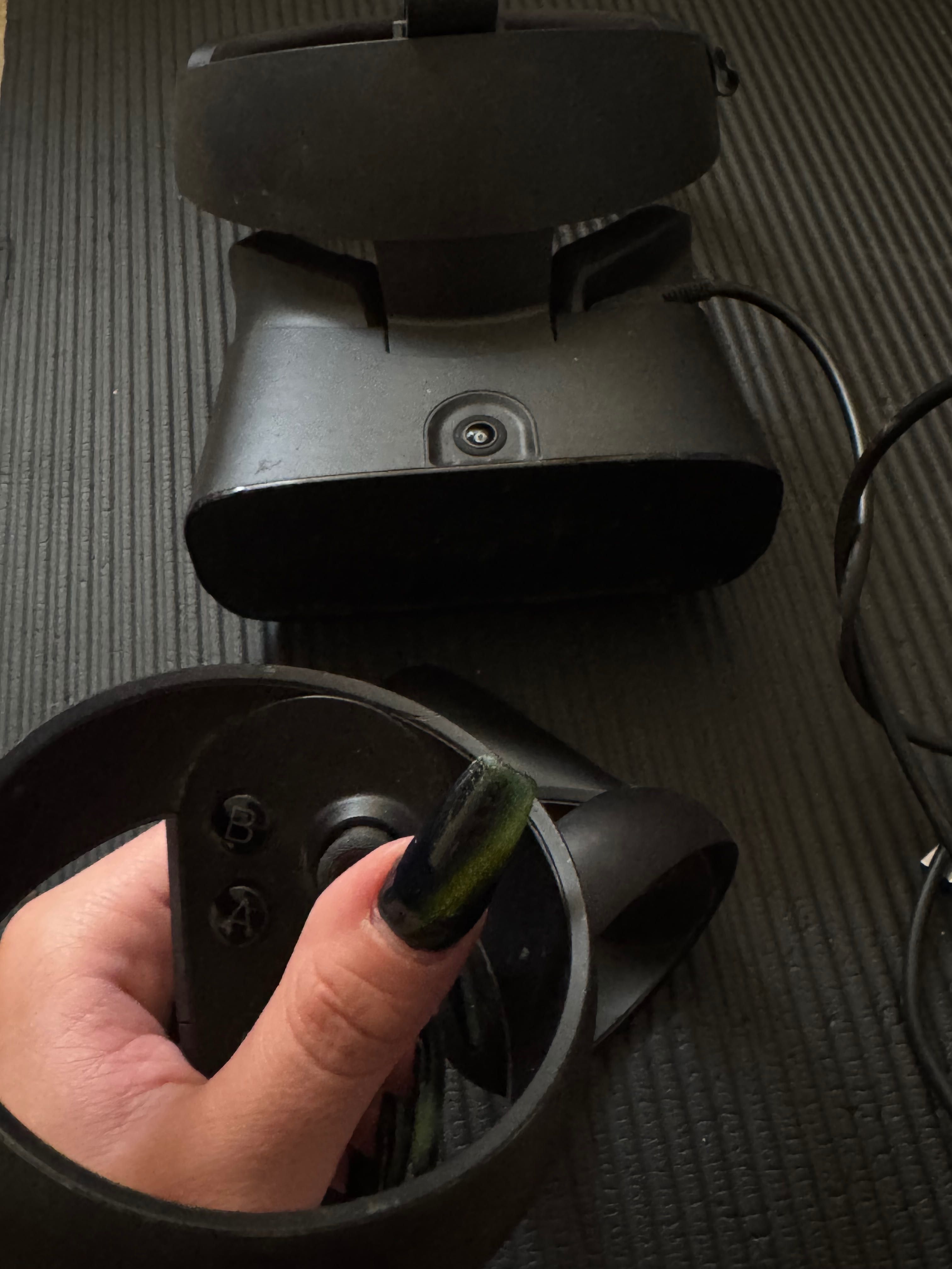Oculus Rift S - каска, контролери и 3d принтиран протектор за лещи