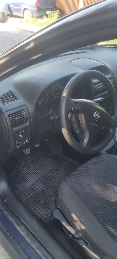 De vanzare opel astra caravan 1,7 motorina