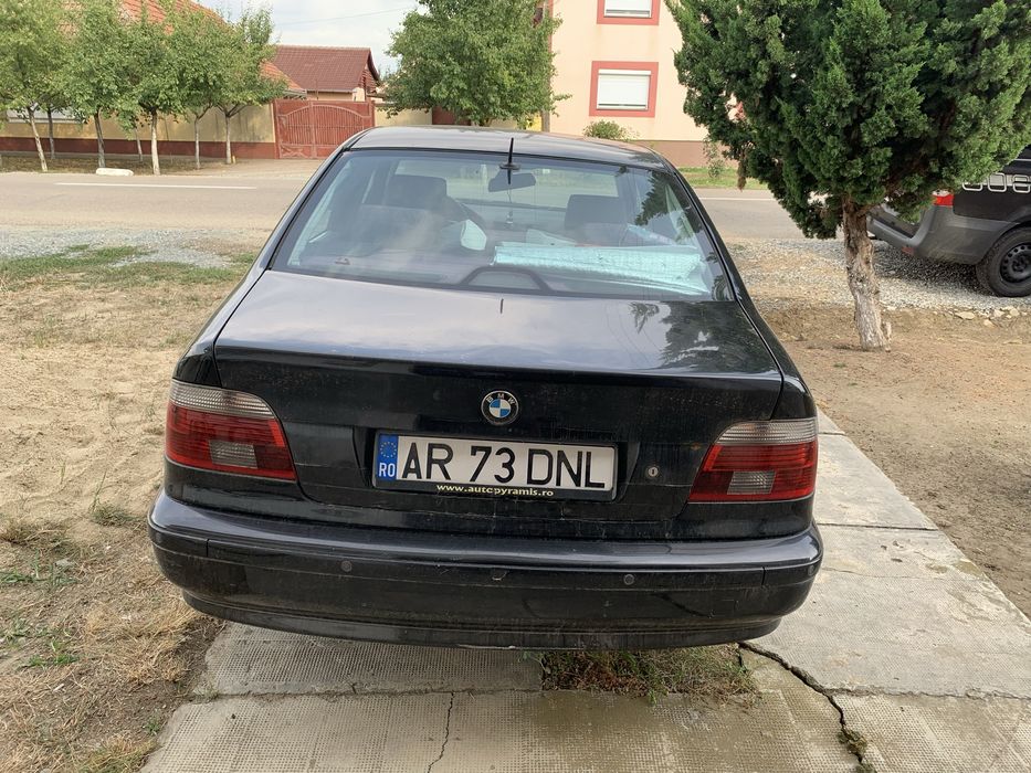 Vand BMW 520 pret 1500€ NEGOCIABIL
