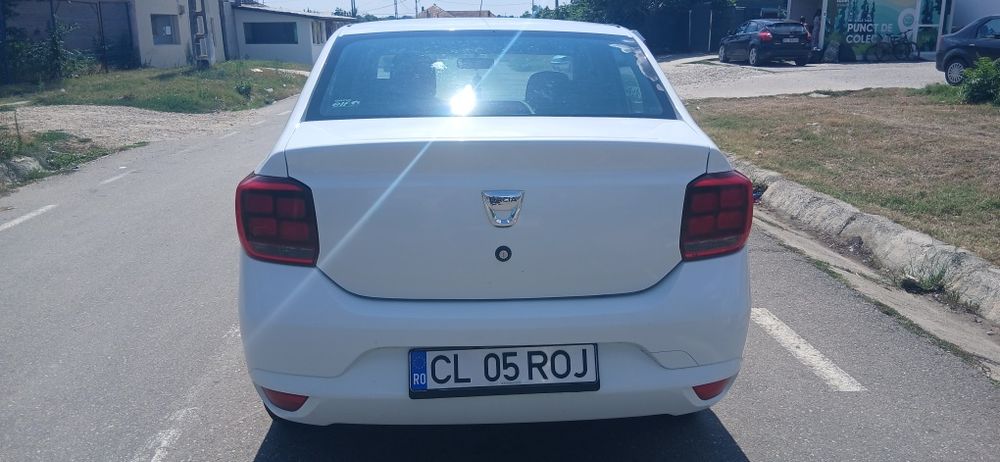 Logan an 2017 benzina 999