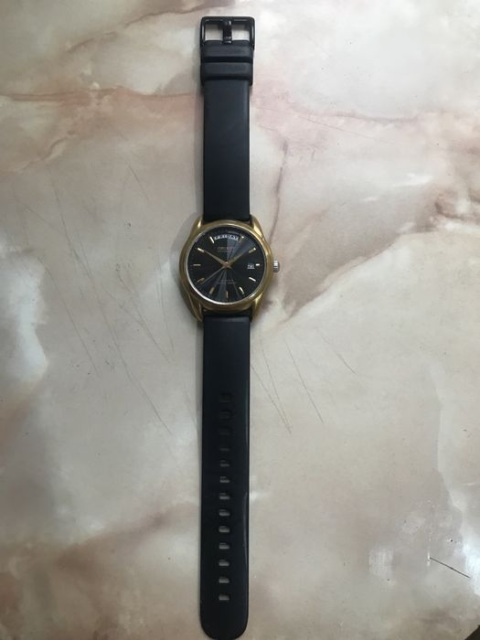 2 автоматични часовника Orient Day Date