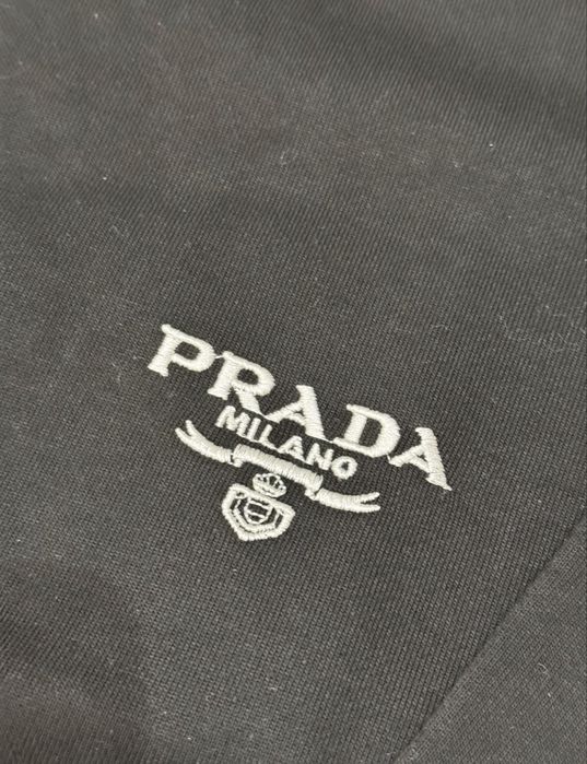 Блуза на прада нова