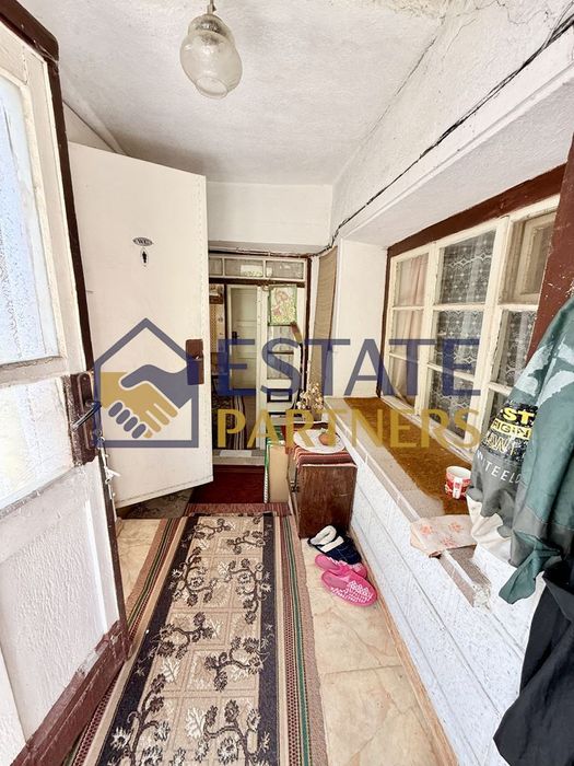 Къща в Пловдив, област-с.Ново Железаре площ 186 цена 67000