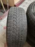 Продам резину зимнюю 205/60/r16