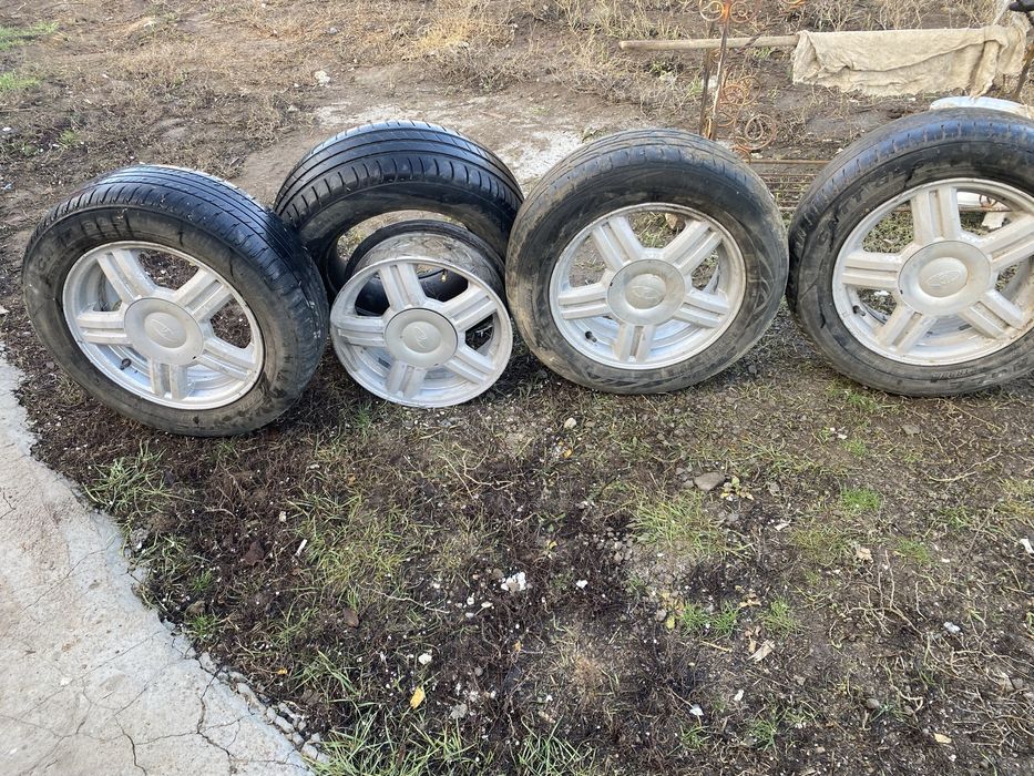 Диски и зимний резина хороший состояний