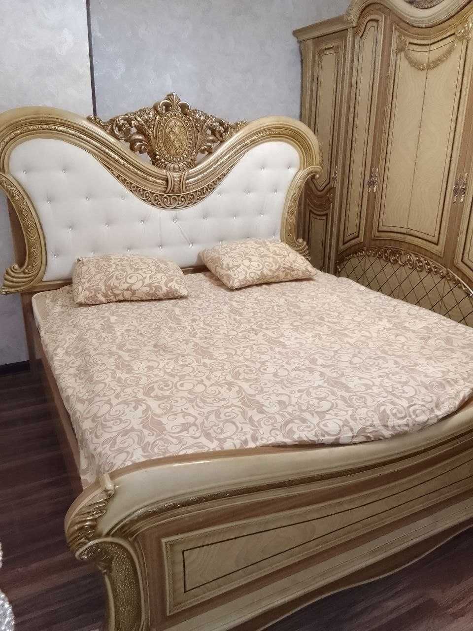 Мебел сотилади, хитой махсулоти
