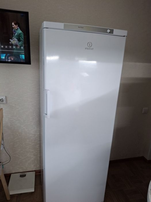 Продам морозильную камеру на запчасти