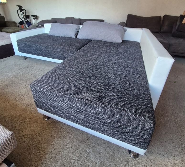 Coltar masiv extensibil + transport gratuit în localitate