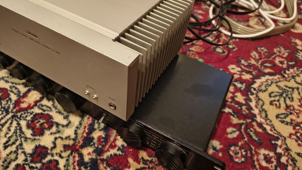Amplificator final Toshiba SC M12