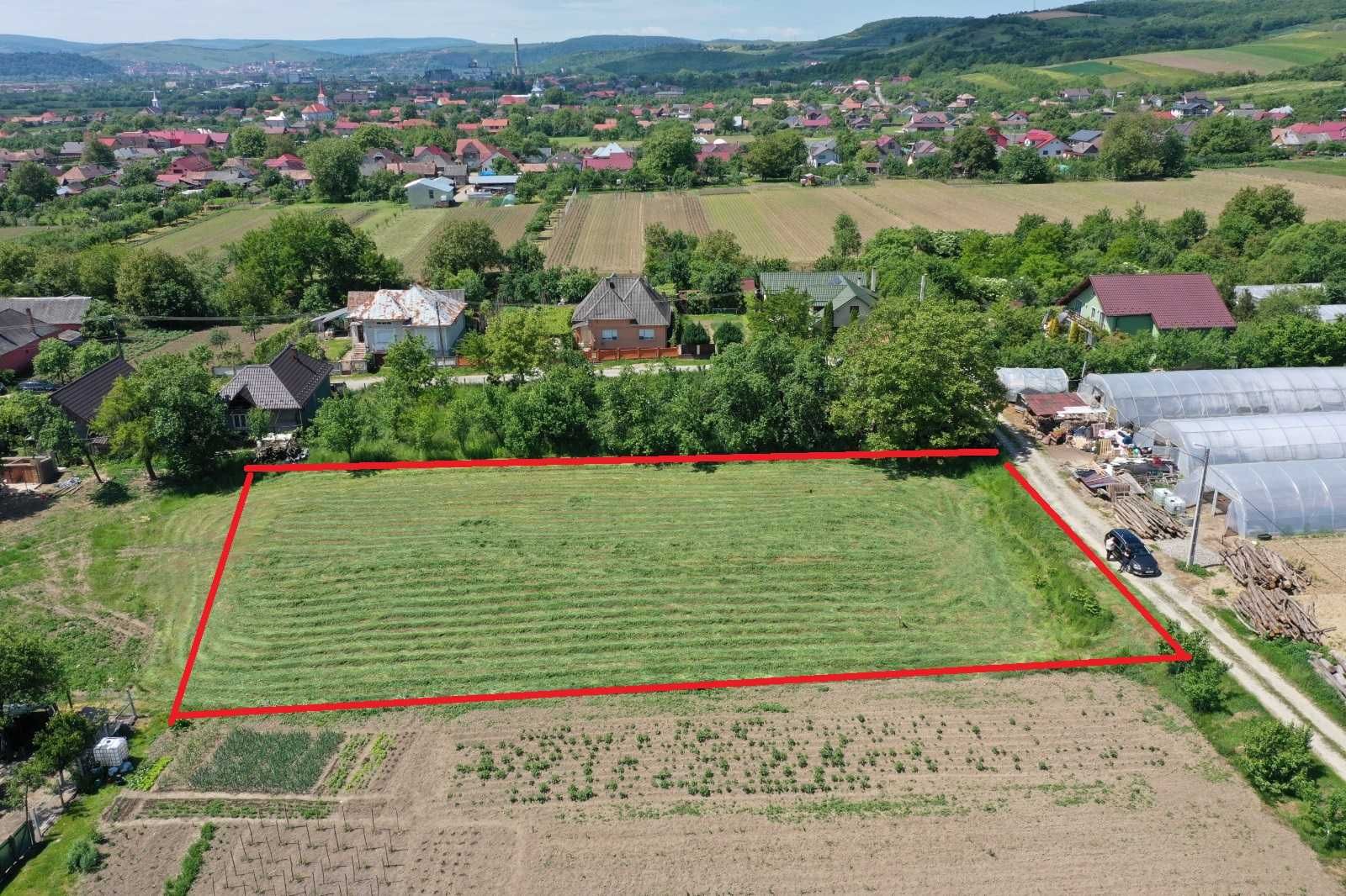 Teren intravilan Cuzdrioara ideal pentru investitie, cabane sau casa