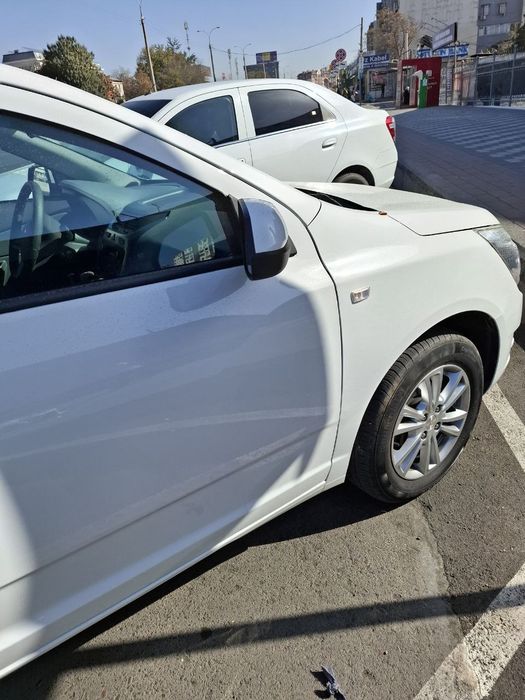 Срочно Кобалт сотилади