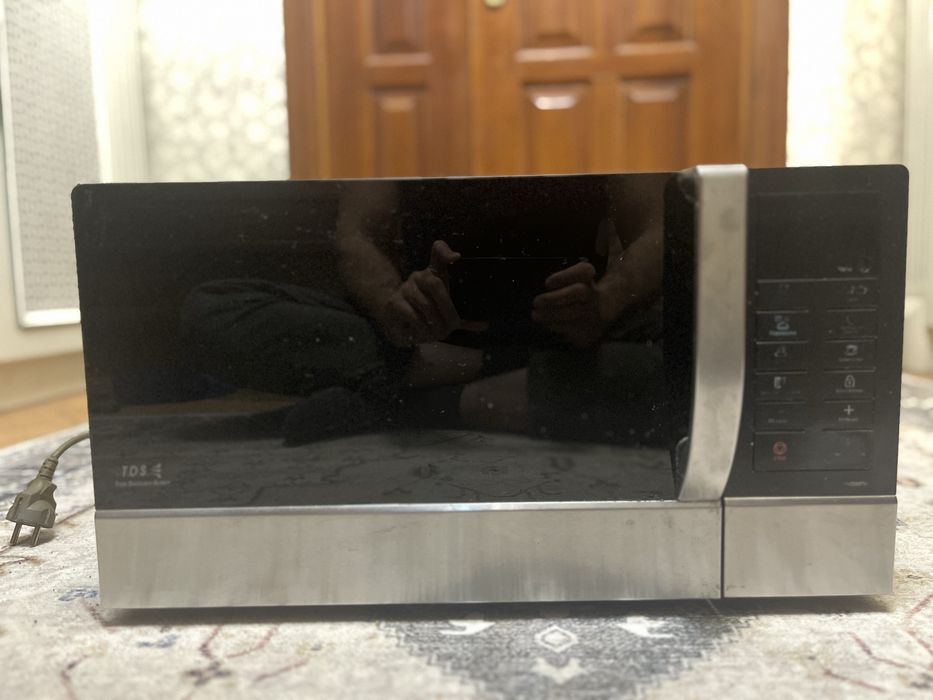 Микровалновка Samsung