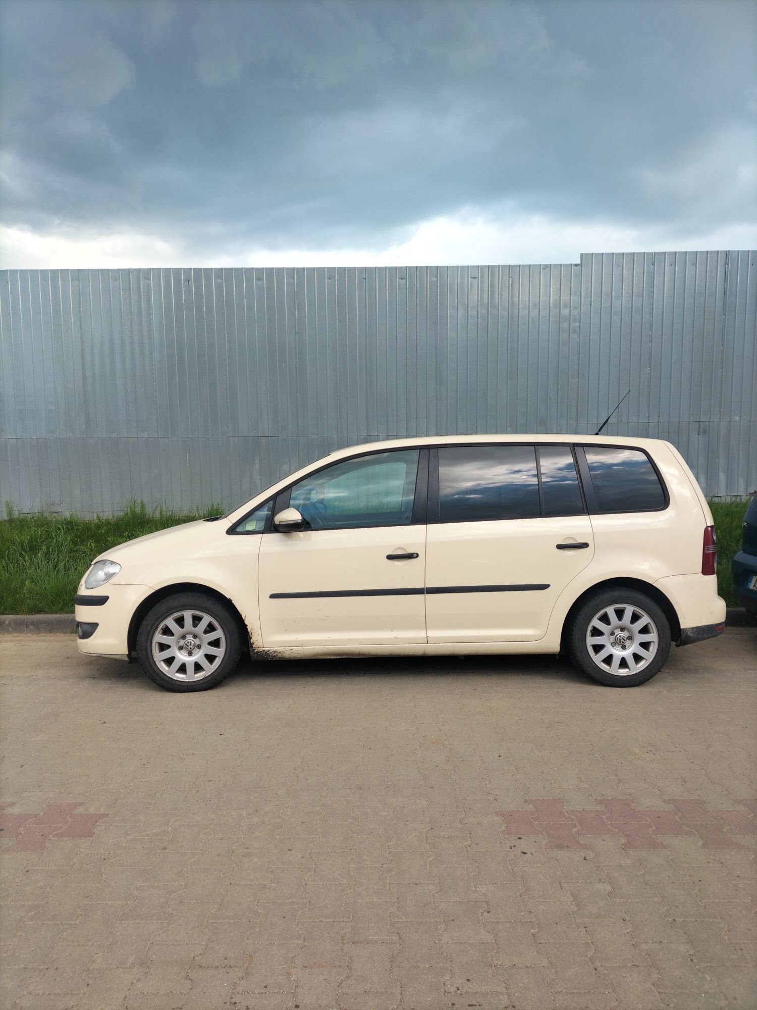 Vw Touran cutie automată