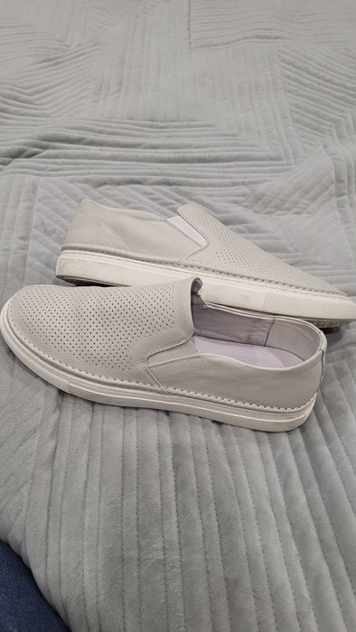 Продам почти новую обувь