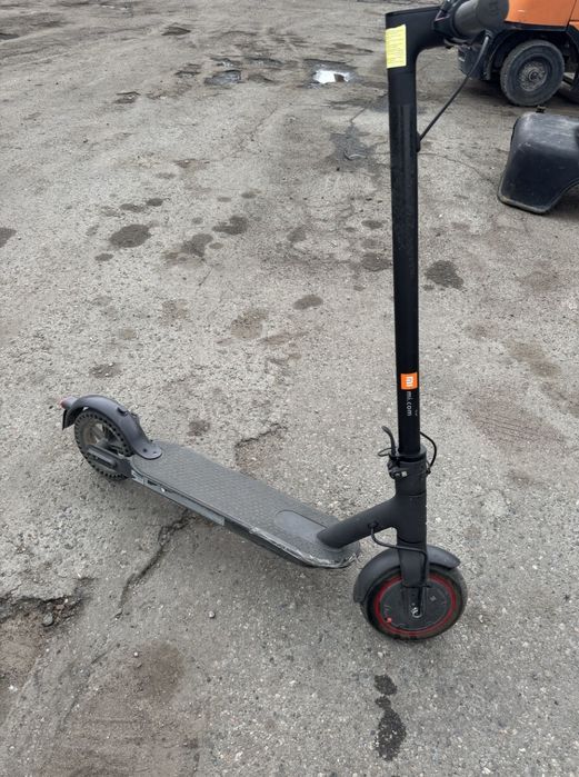 Самокат Xiaomi pro2