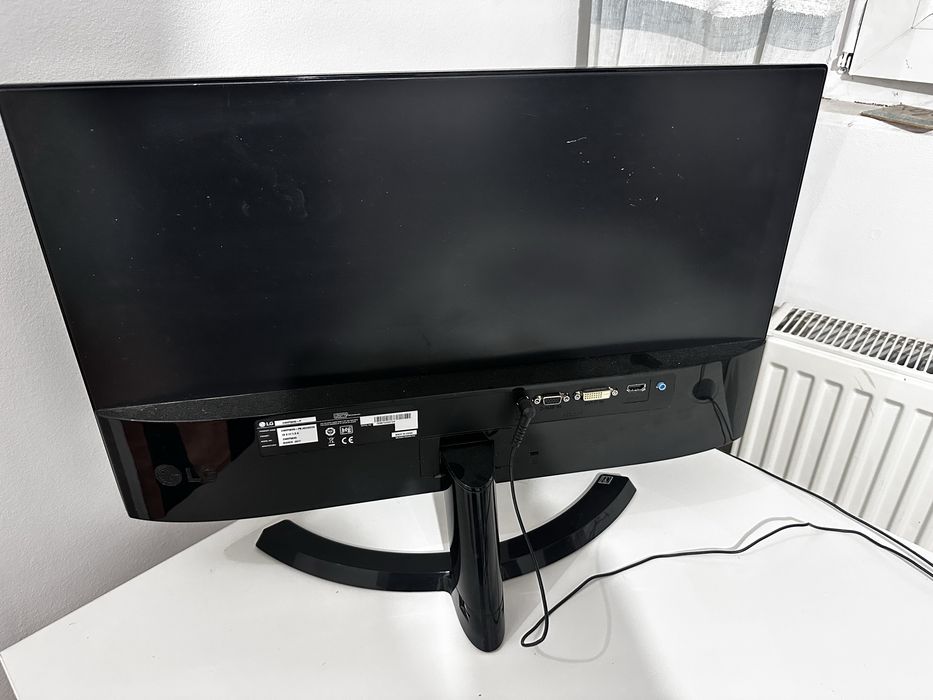 Monitor Lg 24 inch ips