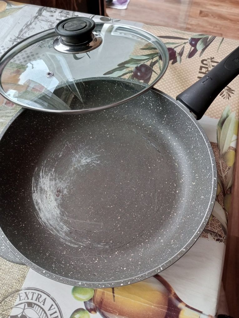 Продам кухонную посуду