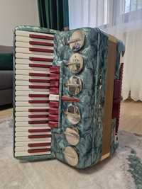 Vand acordeon italian Scandalli