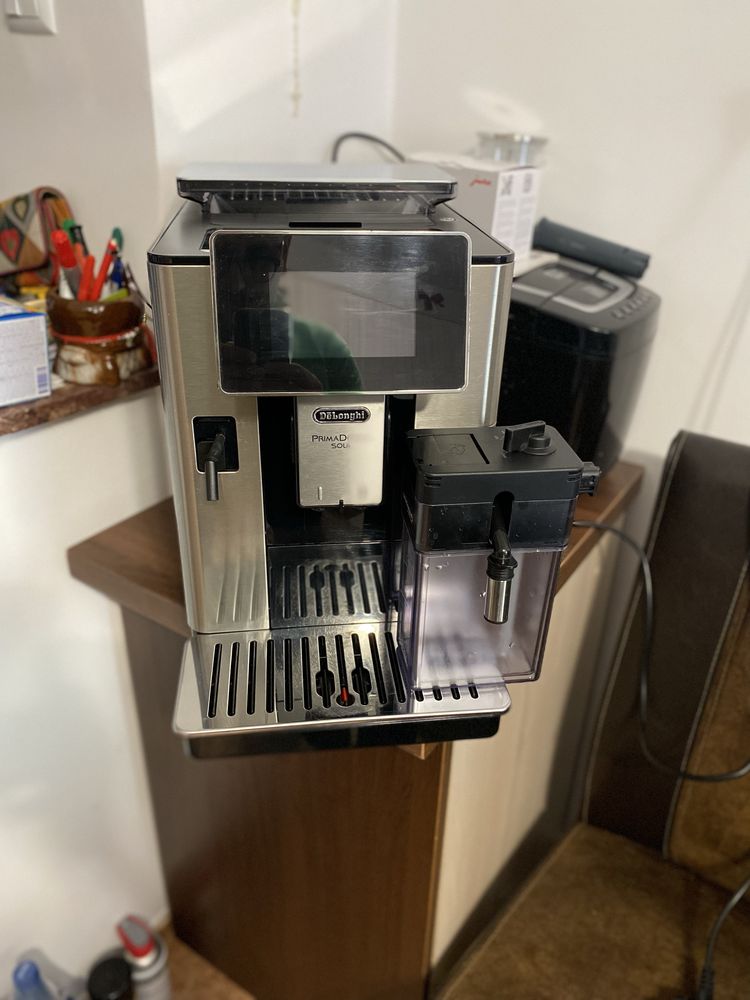 Expresor automat Delonghi Primadonna Soul Ecam610.75.mb